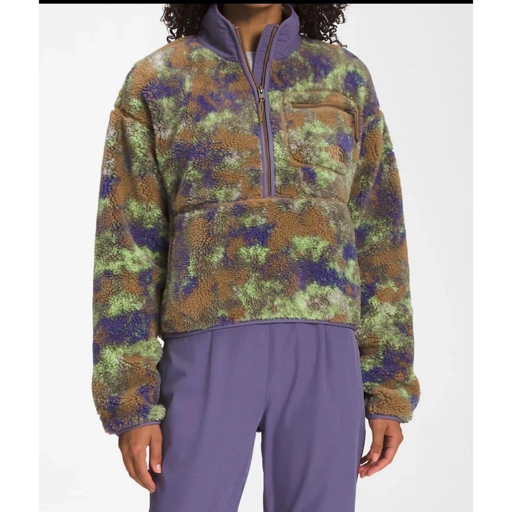 Womens The North Face Extreme Pile Camo Half Zip Front Pocket Pullover, Jacket